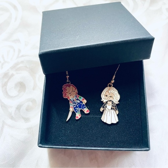 NWT Chucky & Tiffany Bride Of Horror Film Halloween Drop Dangle Earrings 🎃 - Picture 11 of 11